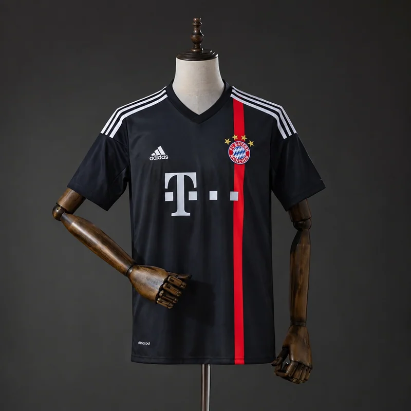 Bayern Munich 2014/15 Away Jersey - Retro, front-view photograph