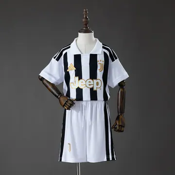 Juventus 2026/27 Home Kids Kit - Kids, front-view photograph